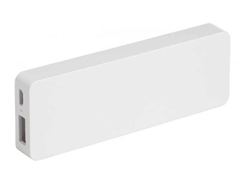 Biały plastikowy power bank o prostokątnym kształcie