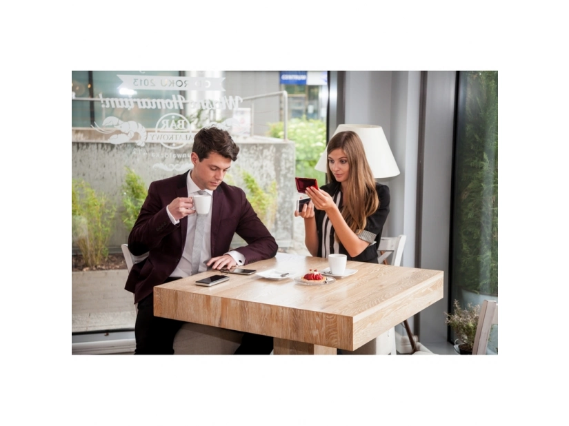 Powerbank biały 12000 mAh z logo firmy,@ dwa porty USB