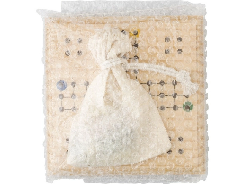 Drewniana gra planszowa "Chińczyk"